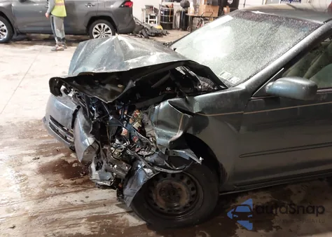 2003 Toyota Camry Le из США, поврежденный, VIN 4T1BE32K63U722351